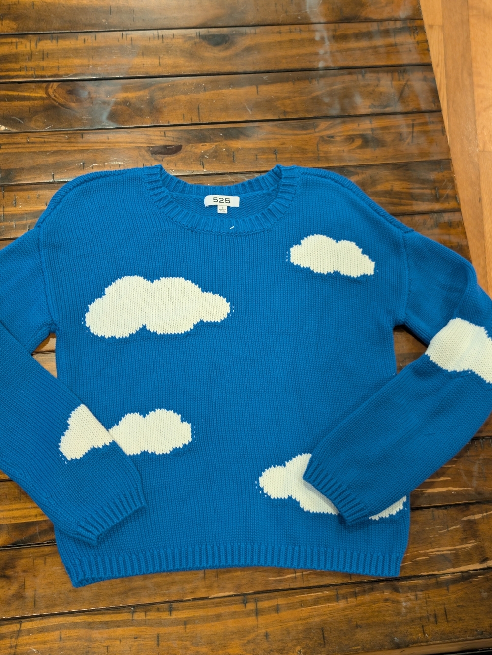 525 Cloud Sweater - Picture 2 of 5